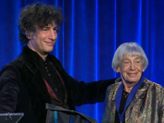 A Photo of the upcoming May Hill Arbuthnot Honor Lecture Award winner, Neil Gaiman, with a past recipient Ursula K. Le Guin. 